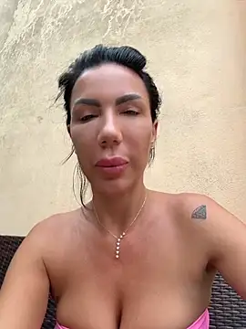Missolevelvet online show from 07/20/26, 10:39