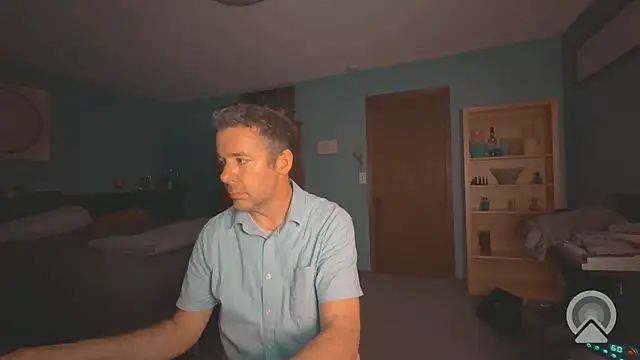 chrisw8140 online show from 07/08/26, 05:56