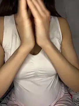 Snapshot of SexyNarRazane chatting on 05/18/26, 01:56 SexyNarRazane online show from 05/18/26, 01:56