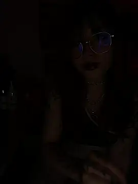 Snapshot of neo_vampy chatting on 04/18/26, 07:45 neo vampy online show from 04/18/26, 07:45