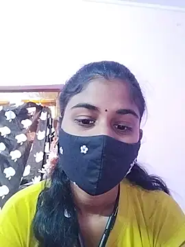 Snapshot of Tamil_Hot_RoyalQueen chatting on 02/07/26, 05:55 Tamil Hot RoyalQueen online show from 02/07/26, 05:55