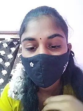 Snapshot of Tamil_Hot_RoyalQueen chatting on 02/07/26, 06:00 Tamil Hot RoyalQueen online show from 02/07/26, 06:00