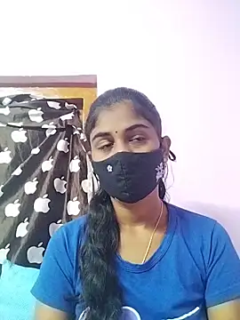 Snapshot of Tamil_Hot_RoyalQueen chatting on 02/19/26, 05:20 Tamil Hot RoyalQueen online show from 02/19/26, 05:20