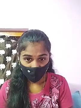 Snapshot of Tamil_Hot_RoyalQueen chatting on 02/22/26, 05:11 Tamil Hot RoyalQueen online show from 02/22/26, 05:11