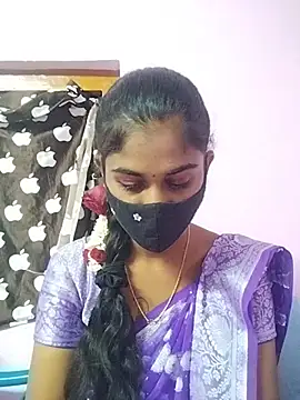 Snapshot of Tamil_Hot_RoyalQueen chatting on 03/08/26, 05:28 Tamil Hot RoyalQueen online show from 03/08/26, 05:28