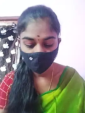 Snapshot of Tamil_Hot_RoyalQueen chatting on 03/09/26, 04:44 Tamil Hot RoyalQueen online show from 03/09/26, 04:44