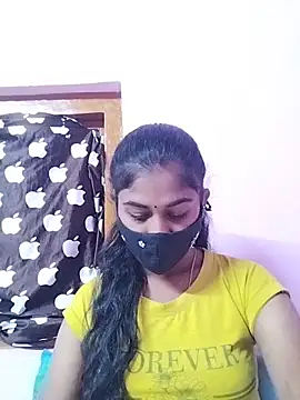 Snapshot of Tamil_Hot_RoyalQueen chatting on 03/22/26, 04:43 Tamil Hot RoyalQueen online show from 03/22/26, 04:43