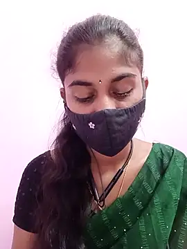 Snapshot of Tamil_Hot_RoyalQueen chatting on 06/02/26, 12:23 Tamil Hot RoyalQueen online show from 06/02/26, 12:23