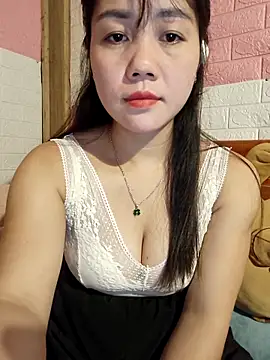 Snapshot of Ngocmai_lazdy chatting on 04/02/26, 01:31 Ngocmai lazdy online show from 04/02/26, 01:31