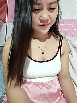 Snapshot of Ngocmai_lazdy chatting on 05/02/26, 01:49 Ngocmai lazdy online show from 05/02/26, 01:49