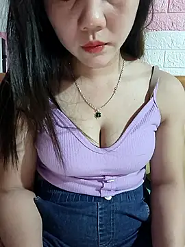 Snapshot of Ngocmai_lazdy chatting on 05/06/26, 01:27 Ngocmai lazdy online show from 05/06/26, 01:27