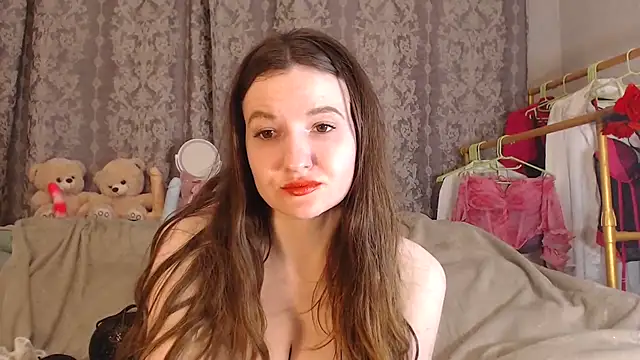 Snapshot of RileySteeele chatting on 02/13/26, 02:13 RileySteeele online show from 02/13/26, 02:13