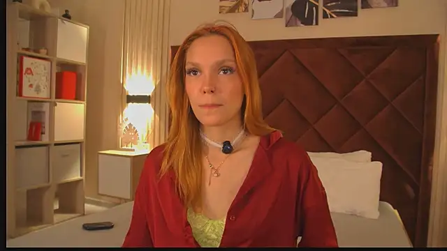 AvaLarson online show from 07/24/26, 04:21