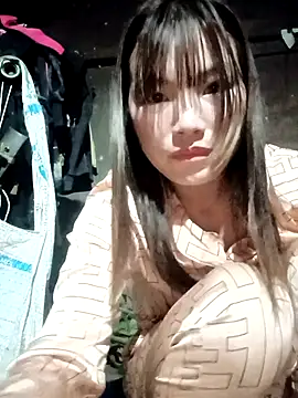 Snapshot of natra0033 chatting on 02/27/26, 11:05 natra0033 online show from 02/27/26, 11:05