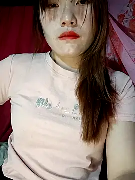 Snapshot of natra0033 chatting on 04/10/26, 01:27 natra0033 online show from 04/10/26, 01:27