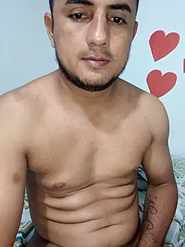 Snapshot of knox_zeque chatting on 01/15/26, 01:43 knox zeque online show from 01/15/26, 01:43