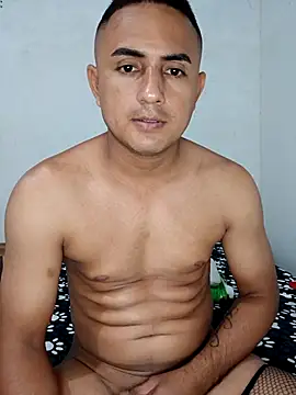 Snapshot of knox_zeque chatting on 01/16/26, 03:27 knox zeque online show from 01/16/26, 03:27