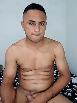 Snapshot of knox_zeque chatting on 01/18/26, 02:04 knox zeque online show from 01/18/26, 02:04