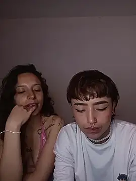 Snapshot of AlexxaAndRileyy chatting on 02/28/26, 03:18 AlexxaAndRileyy online show from 02/28/26, 03:18