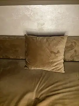lily bitch online show from 08/04/26, 04:42