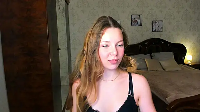 Snapshot of LilyBlakee chatting on 02/04/26, 10:54 LilyBlakee online show from 02/04/26, 10:54