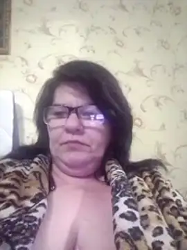 Snapshot of NysiOlsen chatting on 03/19/26, 04:33 NysiOlsen online show from 03/19/26, 04:33