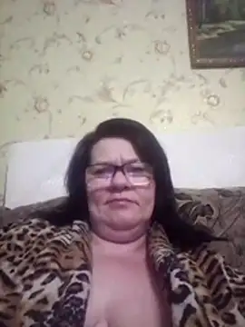 Snapshot of NysiOlsen chatting on 03/21/26, 11:30 NysiOlsen online show from 03/21/26, 11:30