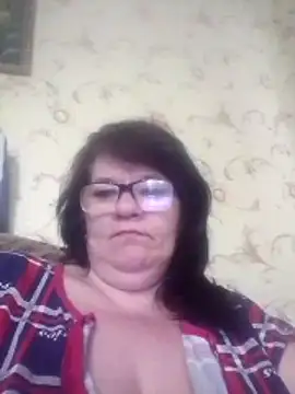 Snapshot of NysiOlsen chatting on 04/18/26, 10:41 NysiOlsen online show from 04/18/26, 10:41