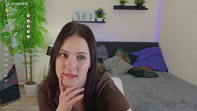 Snapshot of Jenifer_Stound chatting on 03/06/26, 02:57 Jenifer Stound online show from 03/06/26, 02:57