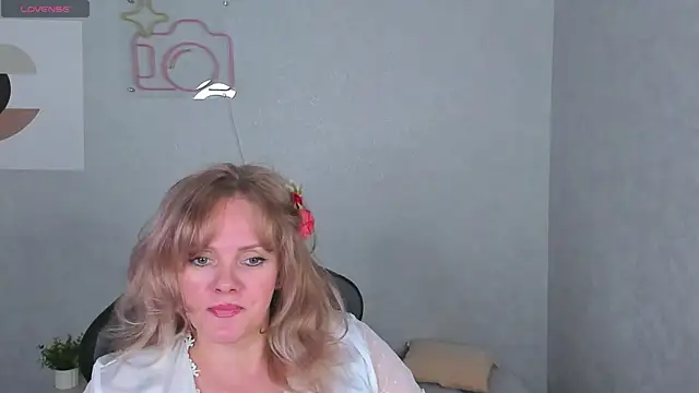 Snapshot of Victoria_Nelson chatting on 04/21/26, 02:51 Victoria Nelson online show from 04/21/26, 02:51