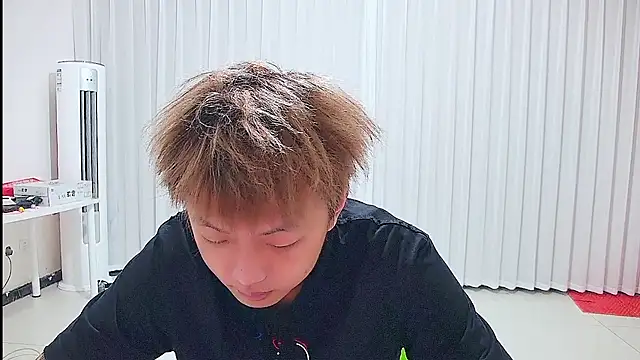 Chocolates-001 online show from 07/07/26, 12:53