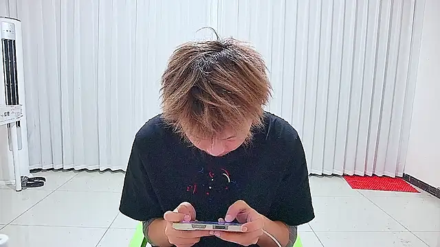 Chocolates-001 online show from 07/16/26, 01:28