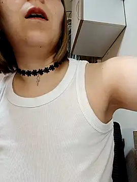 Snapshot of AdaJoy chatting on 03/15/26, 01:39 AdaJoy online show from 03/15/26, 01:39