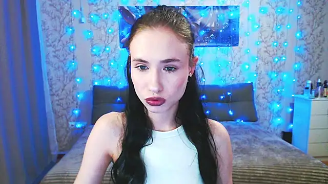 Snapshot of SnowWhite_Lissa chatting on 04/06/26, 06:53 SnowWhite Lissa online show from 04/06/26, 06:53