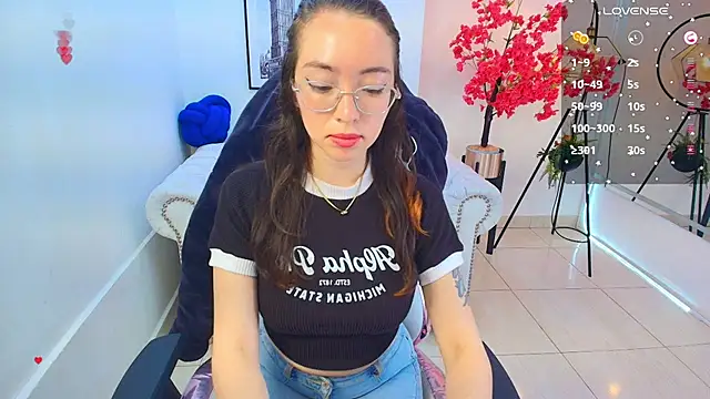 Veronica miiller online show from 07/24/26, 08:29