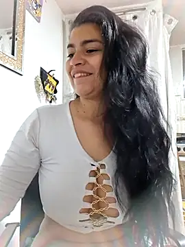 Snapshot of Scarlett_Hot69 chatting on 04/20/26, 07:11 Scarlett Hot69 online show from 04/20/26, 07:11