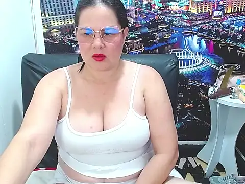 Snapshot of tila_nastyy chatting on 02/28/26, 02:23 tila nastyy online show from 02/28/26, 02:23