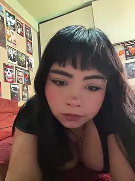 pinkybombon online show from 06/18/26, 08:02