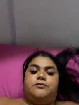 Snapshot of MorenaCariok chatting on 01/18/26, 04:27 MorenaCariok online show from 01/18/26, 04:27