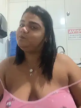 Snapshot of MorenaCariok chatting on 02/18/26, 02:57 MorenaCariok online show from 02/18/26, 02:57