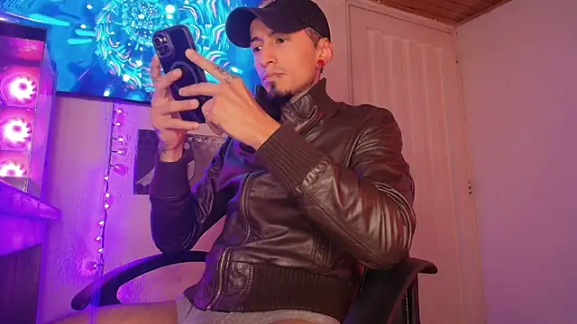 Snapshot of pauldocux_ chatting on 01/16/26, 02:26 pauldocux online show from 01/16/26, 02:26