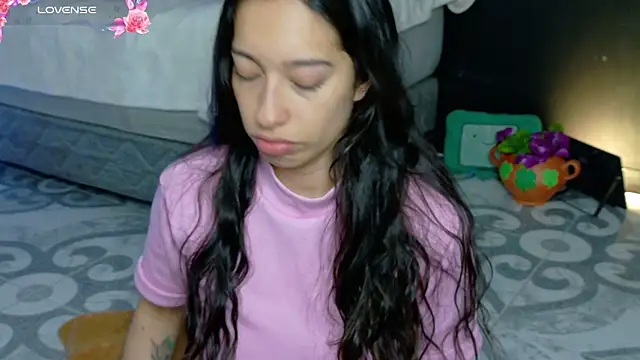 Snapshot of Noaah25_ chatting on 04/19/26, 03:28 Noaah25 online show from 04/19/26, 03:28