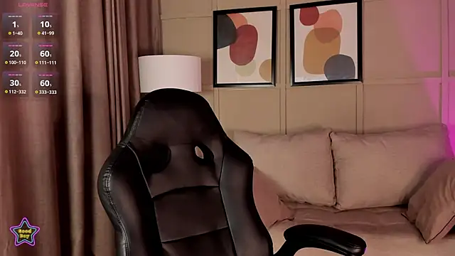 Snapshot of internett_sweetheart chatting on 07/03/26, 05:58 internett sweetheart online show from 07/03/26, 05:58