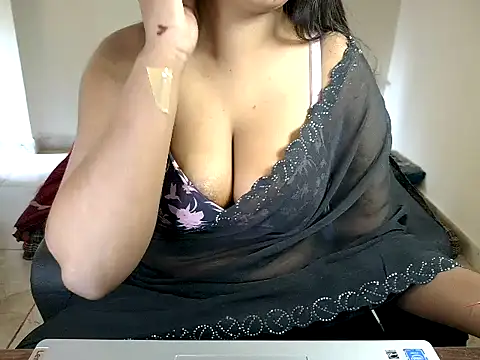 Snapshot of Its_Soniya69 chatting on 05/08/26, 03:12 Its Soniya69 online show from 05/08/26, 03:12