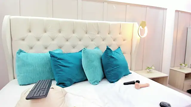 Snapshot of sweet_shanaia chatting on 05/29/26, 05:00 sweet shanaia online show from 05/29/26, 05:00