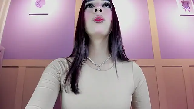 Snapshot of LilithAllenn chatting on 06/07/26, 05:44 LilithAllenn online show from 06/07/26, 05:44