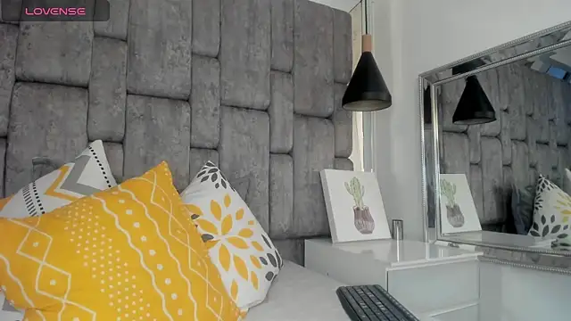 JenniQ69 online show from 07/01/26, 08:30