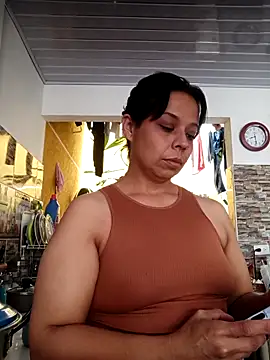 Snapshot of RossyAlvarez chatting on 03/03/26, 02:56 RossyAlvarez online show from 03/03/26, 02:56