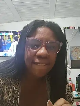 Snapshot of Zeyllyjhonson chatting on 06/02/26, 12:45 Zeyllyjhonson online show from 06/02/26, 12:45