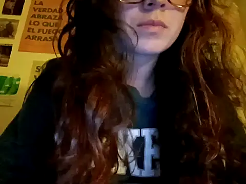 Snapshot of Raven__5 chatting on 02/02/26, 03:27 Raven 5 online show from 02/02/26, 03:27